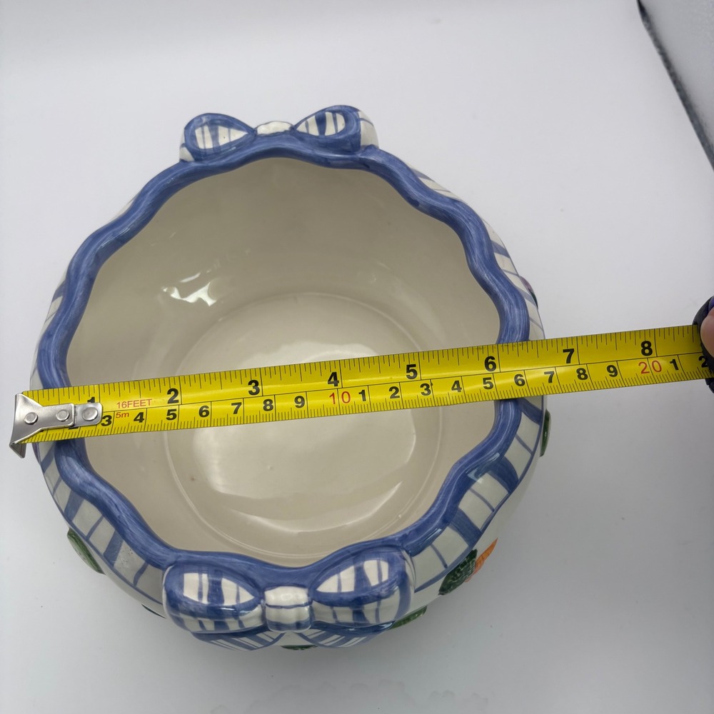 Fitz and Floyd Vegetable Serving Bowl White Blue Bow Raised Ribbons - Picture 8 of 8